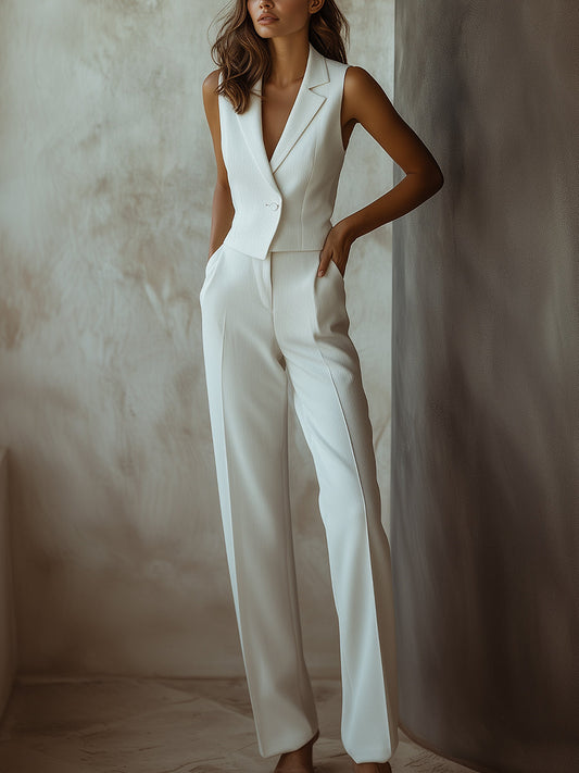 Elena – Elegante Witte Mouwloze Blazer met Bijpassende Rechte Pantalon